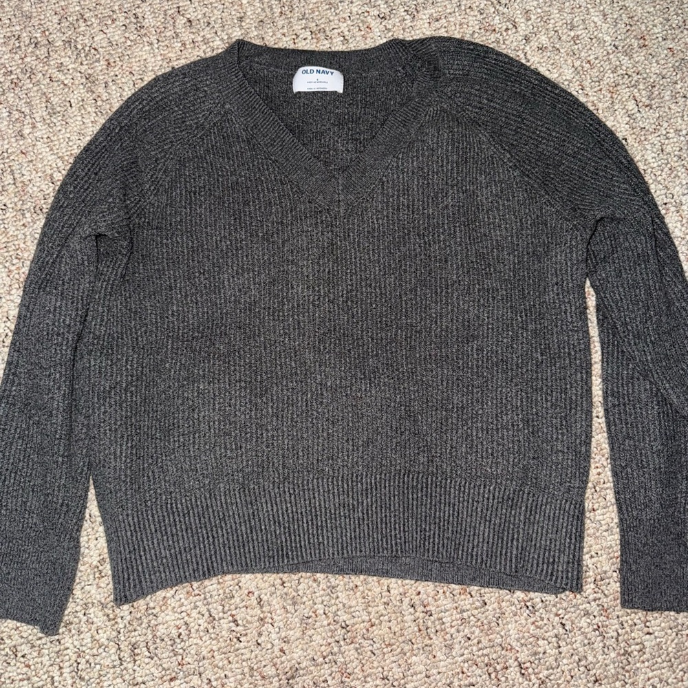 Old Navy Women's Dark Gray V-Neck Sweater